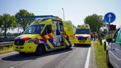 Ernstig-verkeersongeval-Venloseweg-N275-Ospel-3 Ernstig-verkeersongeval-Venloseweg-N275-Ospel-3