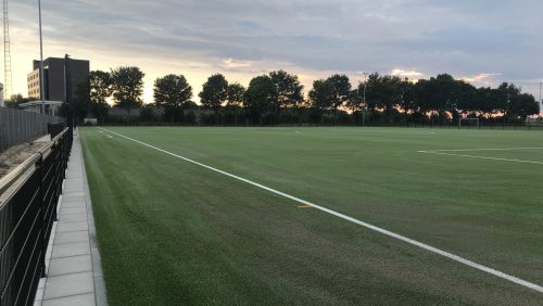 Feestelijke-opening-kunstgrasveld-Merefeldia