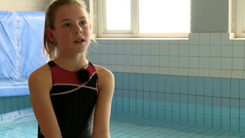 Fenne-Mennen-Nederlands-Kampioene-bij-de-jeugd-bij-het-reddend-zwemmen