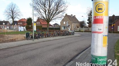 Fietsenstalling-Loverstraat-Bushalte-Nederweert-1640