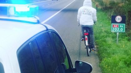 Fietser-op-snelweg-A2