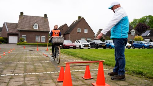 Fietsexamen-basisscholen-Nederweert-10