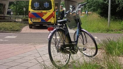 Fietsster-aangereden-op-Graafschap-Hornelaan-in-Weert