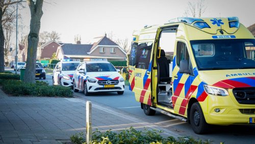 Fietster-aangereden-door-bestelbusje-in-Nederweert-Eind-1