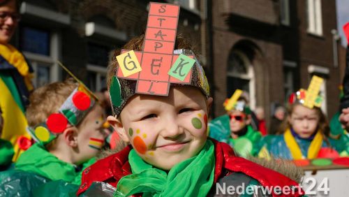 Kinderoptocht kinderoptocht Nederweert