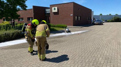 Franklinstraat-ontkruidverbrander-vat-vlam