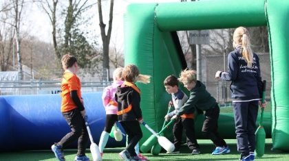 Funkey-Fiesta-een-feestelijke-kennismaking-met-Hockey Funkey-Fiesta-een-feestelijke-kennismaking-met-Hockey