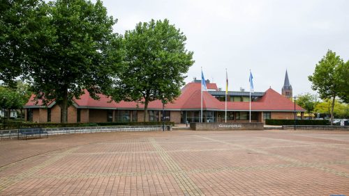 Gemeentehuis-Nederweert-1