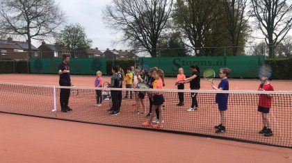 Gezellige-jeugdmiddag-bij-NTC725