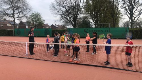 Gezellige-jeugdmiddag-bij-NTC725