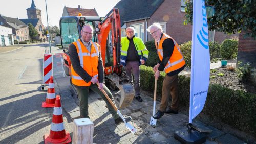 Glasvezelnetwerk-Leveroy-Wethouder-Voss-gemeente-Nederweert-8