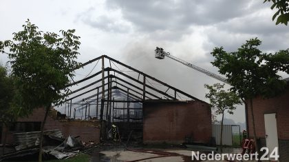 Grote-brand-Hofweg-Ospel-Meervalkwekerij-verwoest-2995