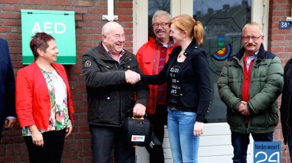H.B.S. Wilhelmina stelt AED ter beschikking aan Hartslag voor Nederweert