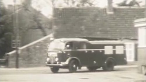 Historische-film-over-Nederweerter-brandweer-film-Alfons-Bruekers-1