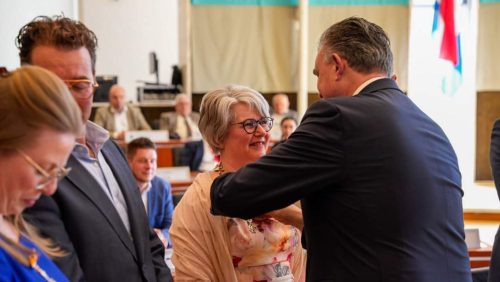 Ingrid-Voncken-Janssen-uit-Ospel-onderscheiden-tot-Lid-in-de-Orde-van-Oranje-Nassau Ingrid-Voncken-Janssen-uit-Ospel-onderscheiden-tot-Lid-in-de-Orde-van-Oranje-Nassau