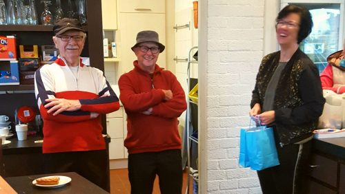 Jac-en-Jan-in-het-zonnetje-gezet-2