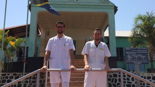 Joost-Stultiens-en-Twan-Kortz-in-Tanzania