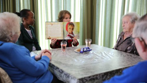 Kerneel-en-Bongerd-lezen-voor-Sint-Joseph-Nederweert-10