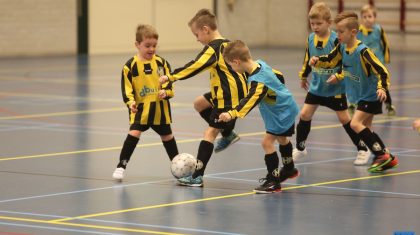 Kerstzaalvoetbaltoernooi-Nederweert-4