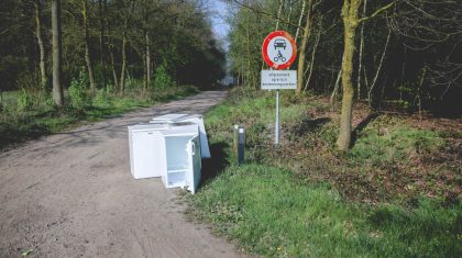 Koelkasten-gedumpt-NEderweert-1