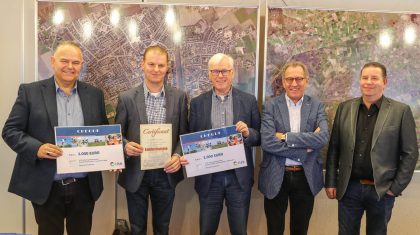 LLTB-Weerterland-schenkt-twee-keer-duizend-euro-torens-Nederweert-3 LLTB-Weerterland-schenkt-twee-keer-duizend-euro-torens-Nederweert-3