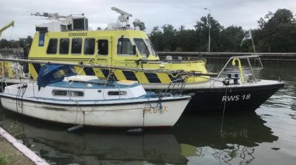 Lege-boot-bij-Sluit-15-in-Nederweert-foto-Rijkswaterstaat Lege-boot-bij-Sluit-15-in-Nederweert-foto-Rijkswaterstaat