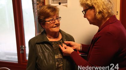 Lies Evers ontvangt Zilvere CDA speld