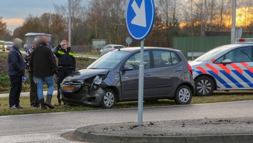 Maaseikerweg-ongeval-twee-voertuigen-1