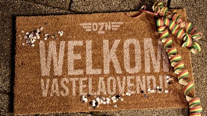 Maikel-en-Daphne-als-DZN-Deurmat