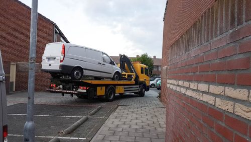 Mercedes-bestelbus-Nederweert-4