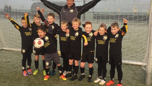 Merefeldia-F2-overtuigend-kampioen-2