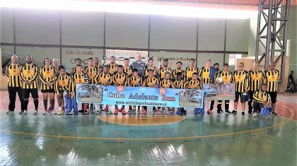 Merefeldia-doneert-voetbal-tenues-aan-Cuba