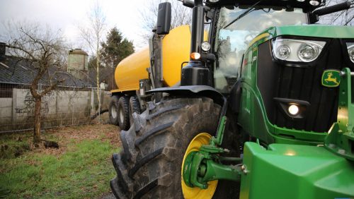 Mest-met-XTC-afgevoerd-Someren-3