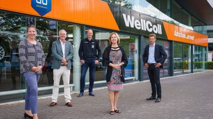 Minister-Cora-van-Nieuwenhuizen-met-Directie-WellColl-en-Directie-Focwa-