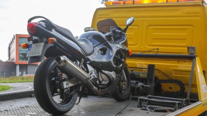 Motor-achtergelaten-Randweg-Zuid-Nederweert-2