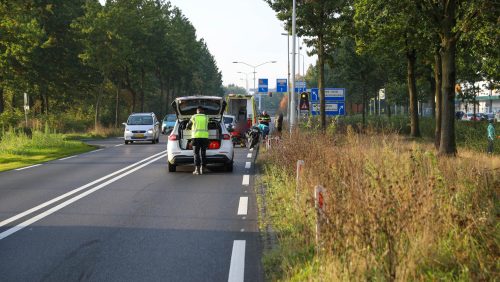 Motorrijder-botst-achter-op-auto-Ringbaan-Oost-Weert-1