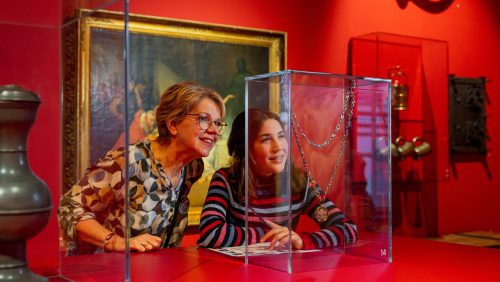 Museum-W-zaal-Macht-en-Pracht-ontwerp-Maurice-Mentjens-fotograaf-Kim-Roufs