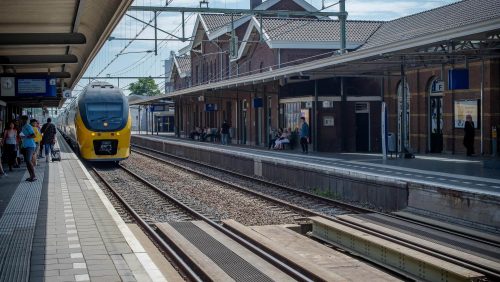 NS-trein-station-Weert-Johan-Horst-3