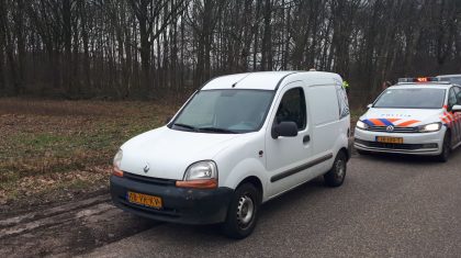 Nederweertenaar-achtervolgt-verdacht-bestelbus