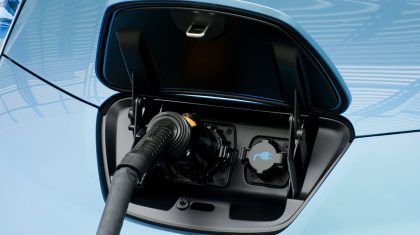 Nissan-LEAF_2011_1024x768_wallpaper_591