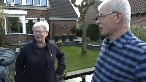 Ongerwaeg-doet-aan-sport-op-sloffen-in-Nederweert-Eind