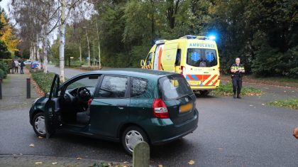 Ongeval-fietser-auto-Parklaan-Roggel001
