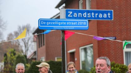 Onthulling-gezelligste-straat-van-Nederweert-Zandstraat-Ospeldijk-Nederweert24-6