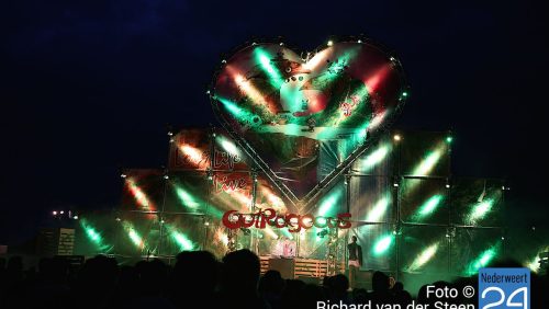 Hardstyle Friday Outrageous