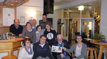 Overhandiging-Opbrengst-Kerstmarkt-Ospeldijk