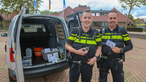 Politie-plaatst-busje-met-XTC-geur-in-Nederweert-en-Integrale-controleacties-8