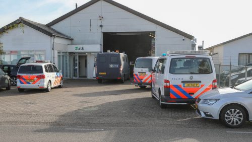 Politieinval-growshop-Ellerweg-Kelpen-Oler-8