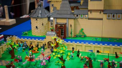 Prijsuitreiking-Blokske-Um-tijdens-Bricktopia-in-de-Pinnenhof-15