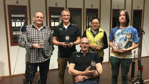 Prijswinnaars-Koningsschieten-Boogsportvereniging-Willem-Tell