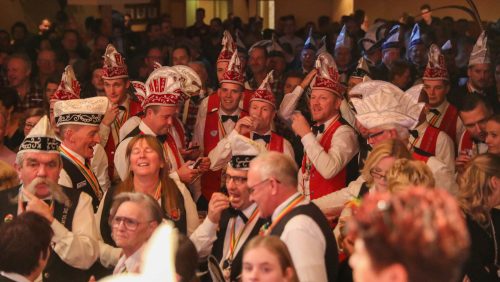 Prins-Marcel-I-en-Prinses-Anita-nieuw-prinsenpaar-van-de-Vlikkestaekers-Ospel-9